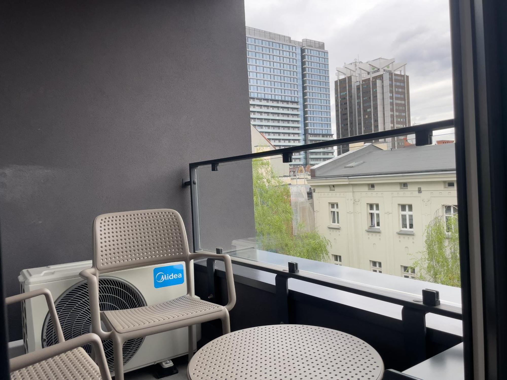 Urban Apartments Luxury Opolska 10 No 29, Free Garage, Self Check-In 카토비체 외부 사진