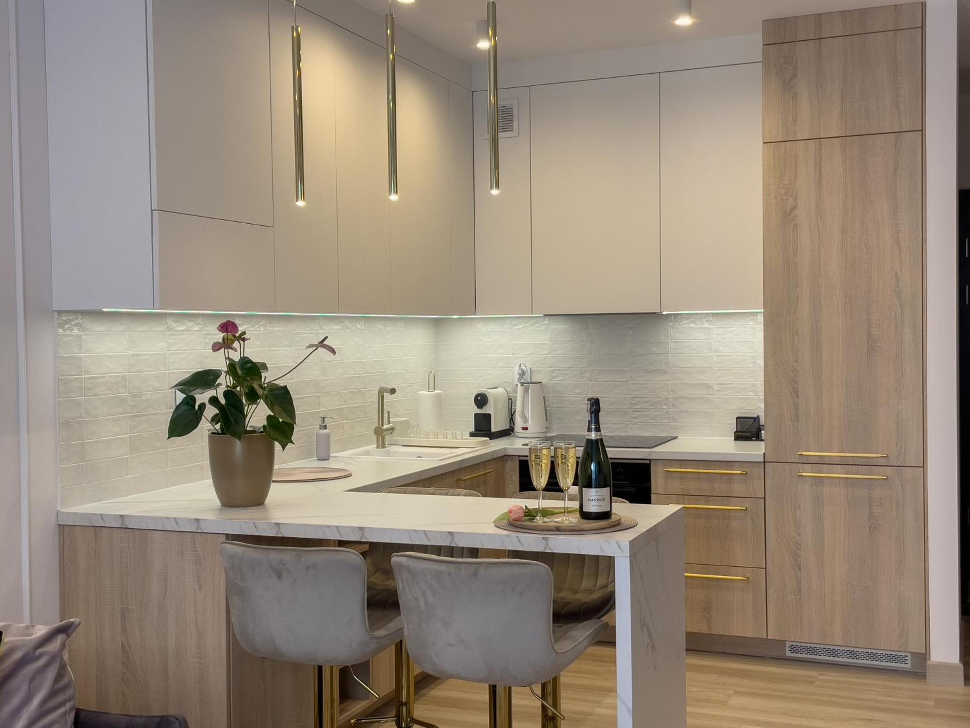 Urban Apartments Luxury Opolska 10 No 29, Free Garage, Self Check-In 카토비체 외부 사진