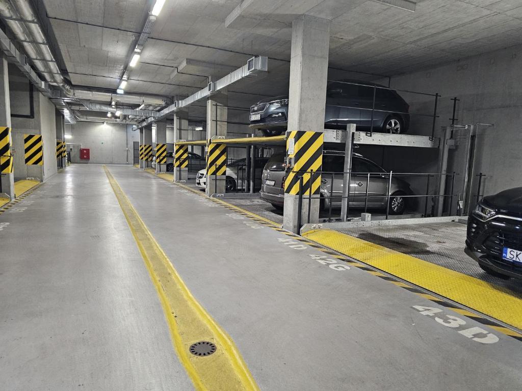 Urban Apartments Luxury Opolska 10 No 29, Free Garage, Self Check-In 카토비체 외부 사진